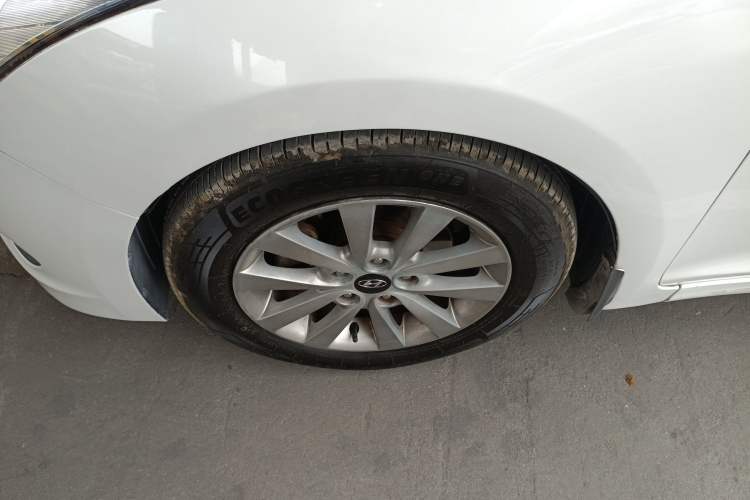 Used Hyundai Mistra 2014 1.8L Automatic Smart GLS
