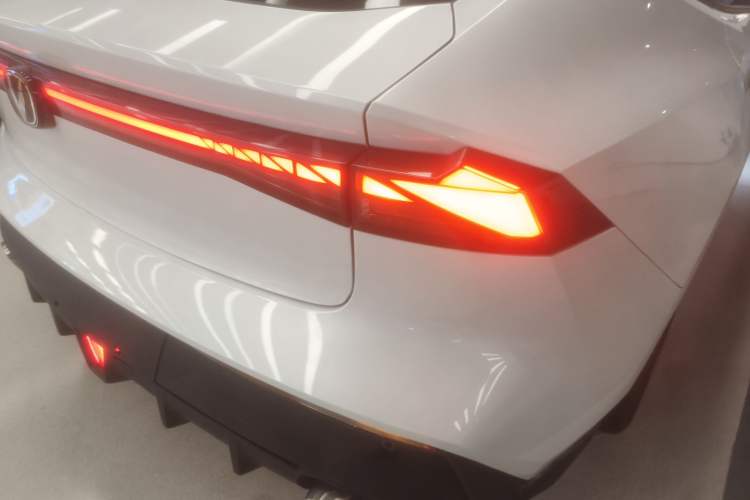 Used Changan UNI-V 2022 1.5T Excellence Model
