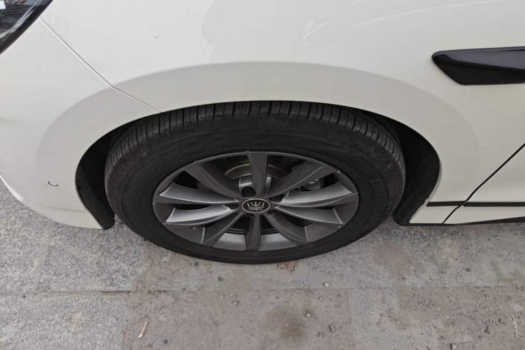 TDK.VehicleDetails.img