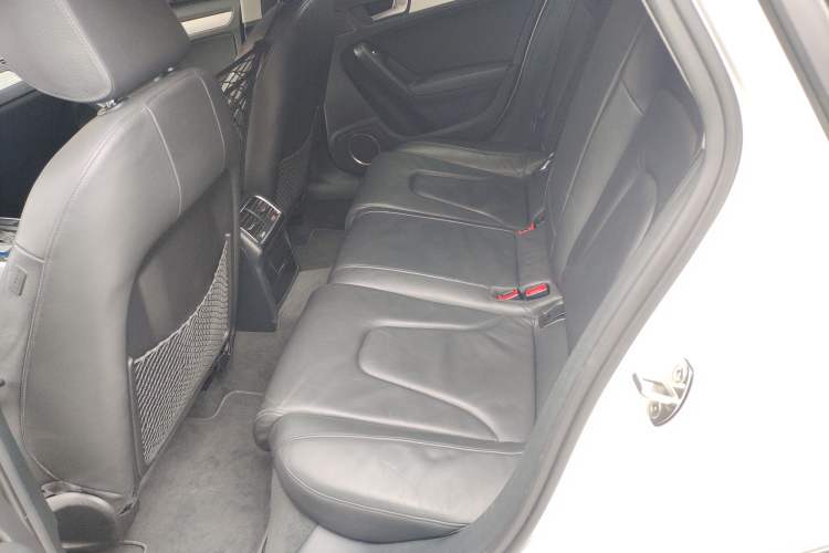 Used Audi A4 (Import) 2014 40 TFSI allroad quattro plus version
