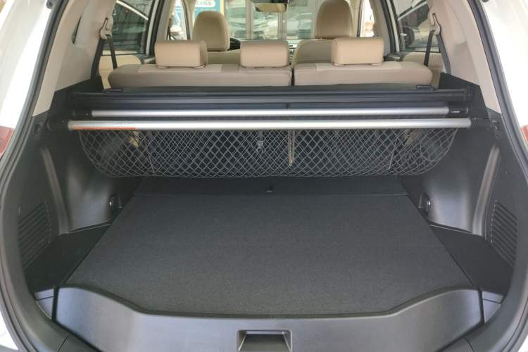 Used Toyota RAV4 2015 2.5L Automatic 4x4 Prestige Edition
