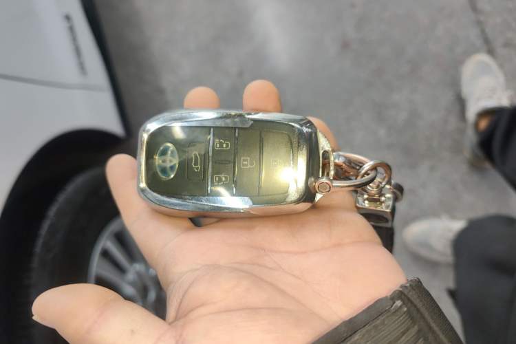 Used Toyota Sienna 2021 2.5L Hybrid Premium Edition