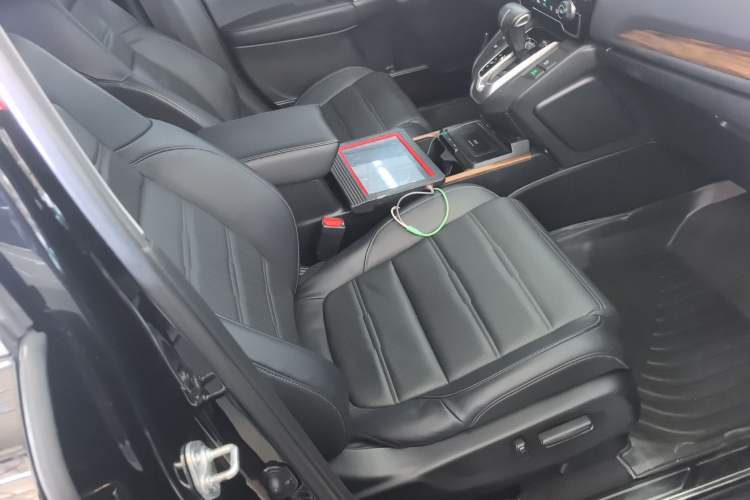 Used Honda CR-V 2019 Brilliant Edition Plus 240TURBO CVT Two-Wheel Drive Fashion Version China VI Emission Standard
