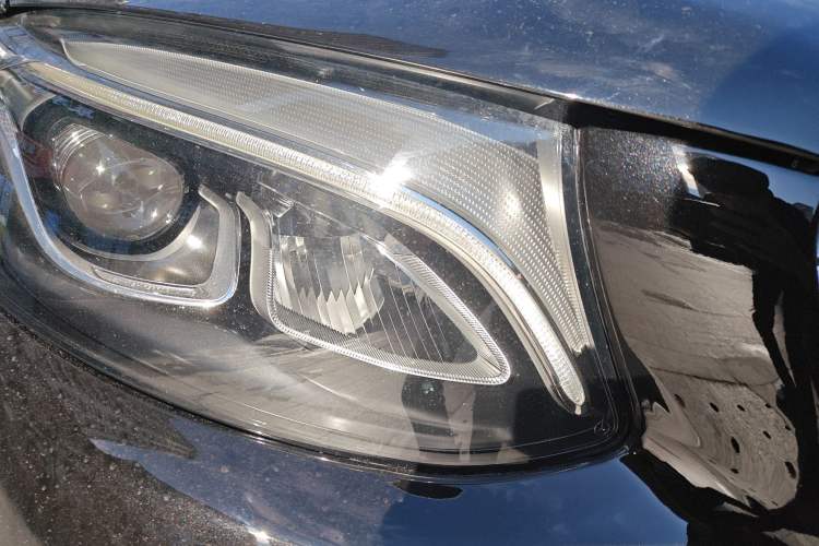 Used Mercedes-Benz GLC 2019 Facelift GLC 260 L 4MATIC Luxury Model
