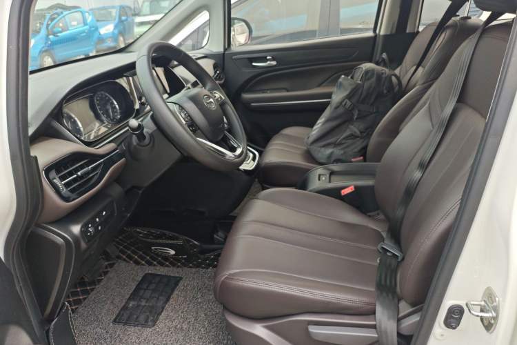 Used GAC Trumpchi M6 2019 270T DCT Luxury Edition (7-seater) China VI
