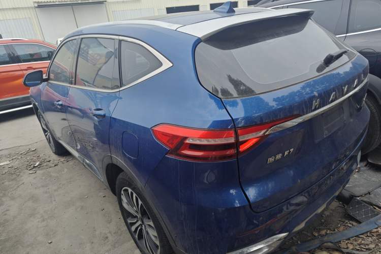 Used Haval F7 2019 2.0T Two-Wheel-Drive i-Van China VI Standard
