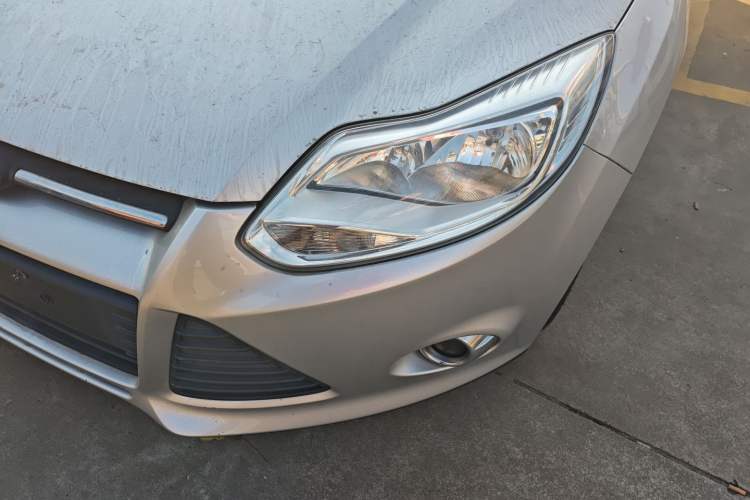 Used Ford Focus 2012 Sedan 1.6L Automatic Fashion Edition