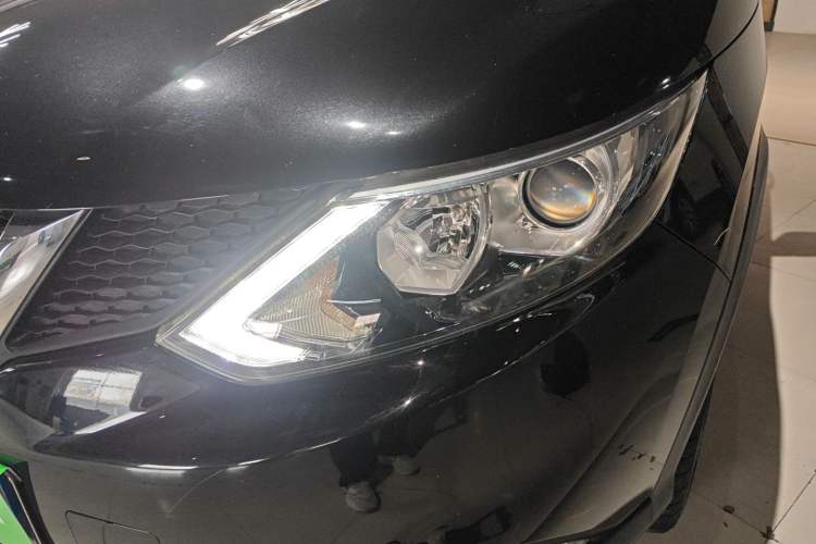 Used Nissan Qashqai 2016 2.0L CVT Luxury Edition
