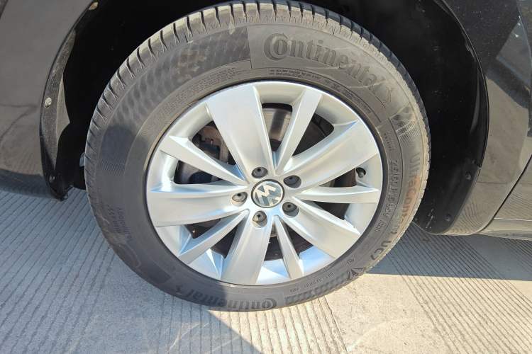 Used Volkswagen Sharan 2013 1.8TSI Standard Model