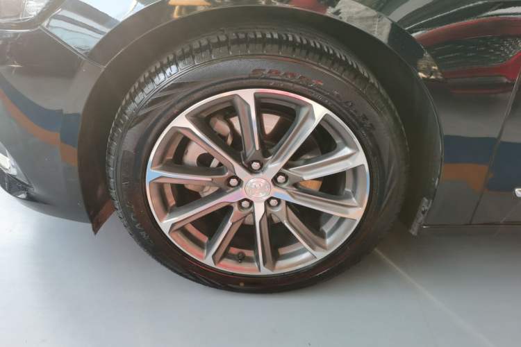 Used Buick LaCrosse 2019 28T Luxury Model