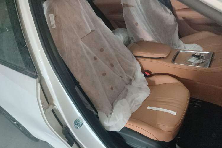 Used  L7 2025 EM-i 115km Long-Range Version