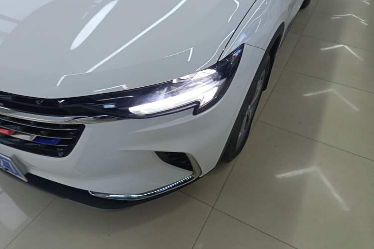 Used Buick Envision 2023 Encore Plus 652T Five-Seat Luxury Model
