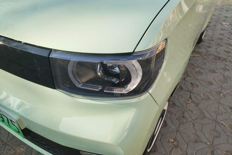 Used Wuling Hongguang MINIEV 2021 Macaron Premium Model – Lithium Iron Phosphate
