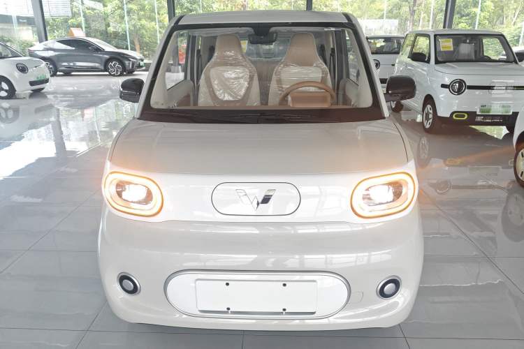 Used Wuling Hongguang MINIEV 2024 3rd Generation 215km Youth Edition
