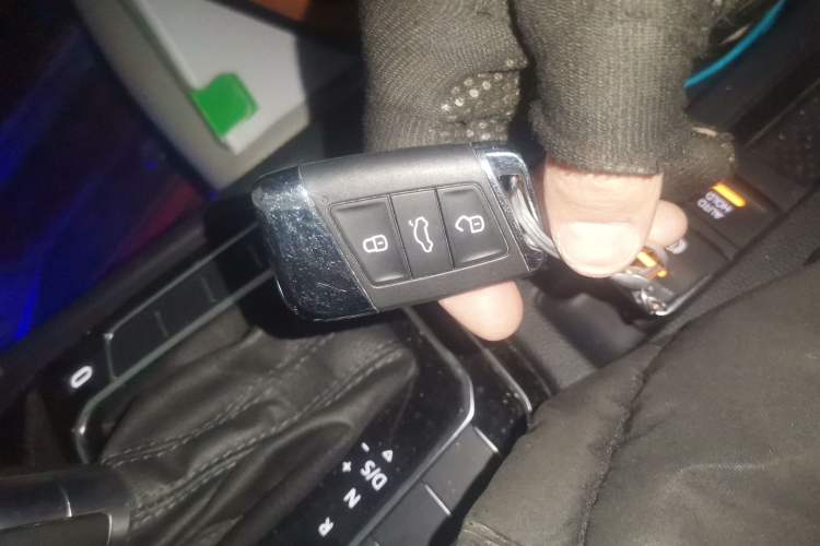 Used Volkswagen Magotan 2023 2 Million Units Commemorative Edition 330TSI DSG Luxury Version