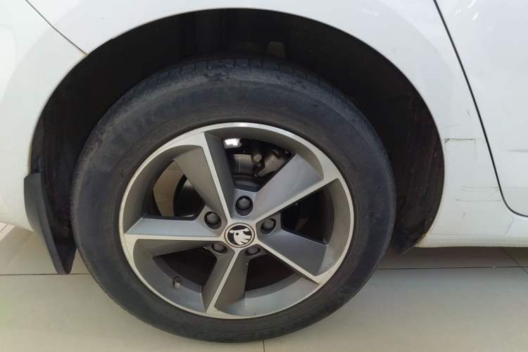 Used Skoda Octavia 2016 1.6L Automatic Chuanxing Edition
