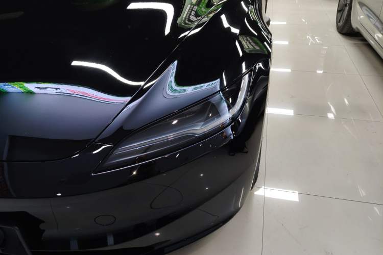 Used Tesla Model 3 2023 Rear-Wheel-Drive Version
