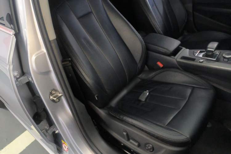 Used Audi A4L 2018 30th Anniversary Edition 40 TFSI Trendy Model
