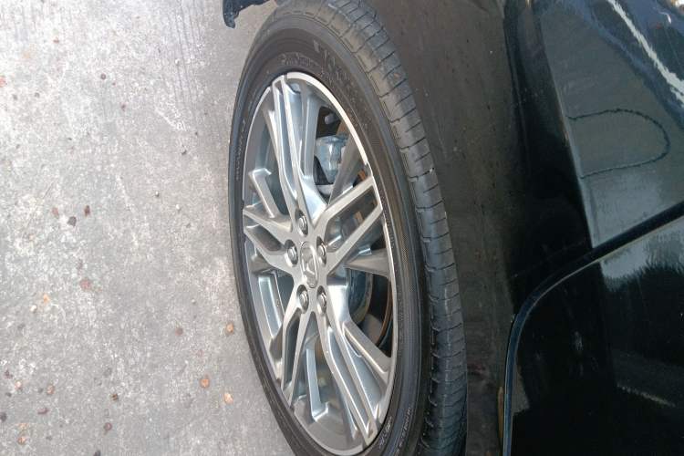 Used Honda Elysion 2019 2.0L Hybrid Supreme Edition
