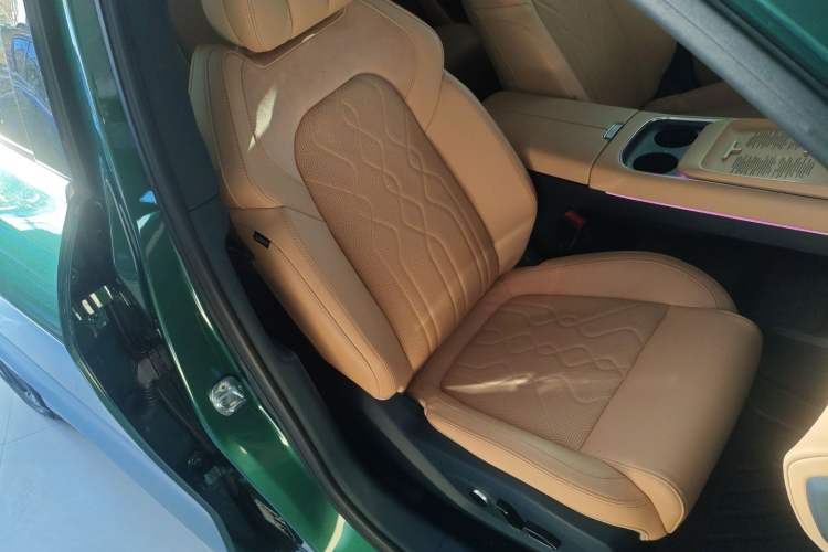 Used VOYAH FREE 2024 Ultra-Long Range Intelligent Driving Version
