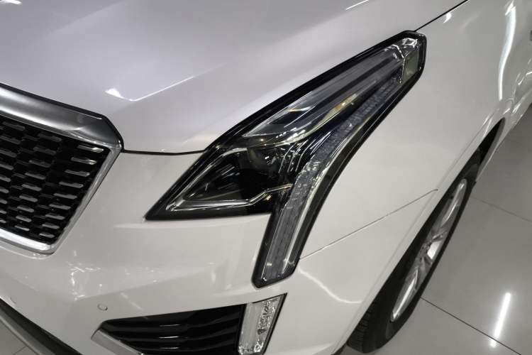 Used Cadillac XT5 2022 2.0T Two-Wheel Drive Luxury Version
