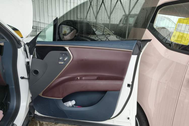 Used  11 2023 Harmony 90-degree Rear-wheel Drive Edition
