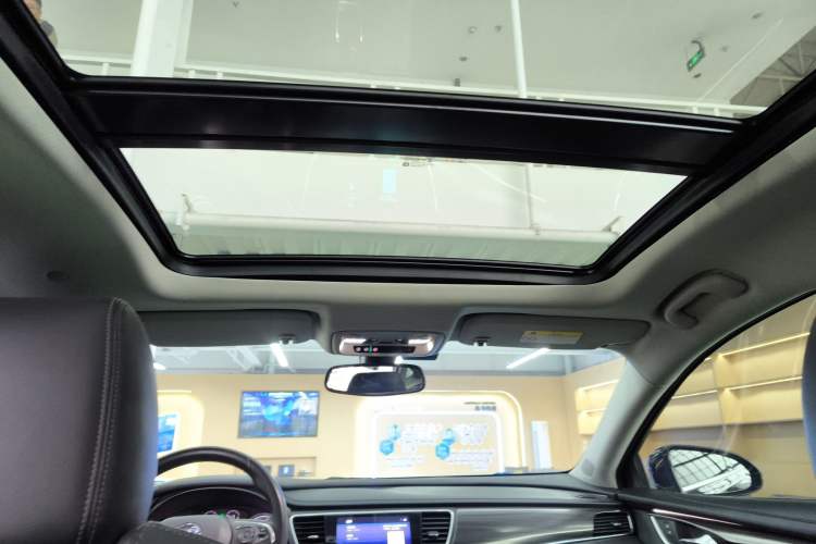 Used Buick LaCrosse 2022 552T Luxury Version
