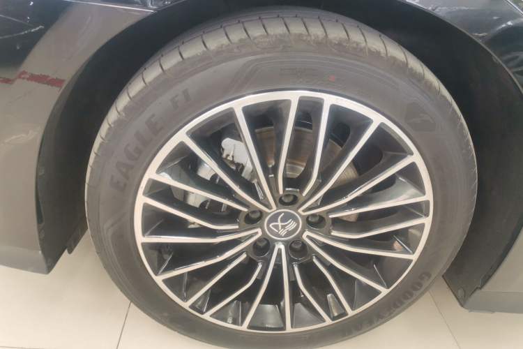 Used BYD Han 2024 DM-i Glory Edition 121KM Prestige Model
