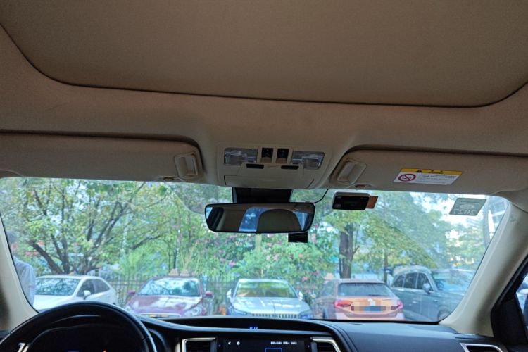 Used Toyota Highlander 2018 2.0T Four-Wheel Drive Prestige Version 7 Seats China VI Standard