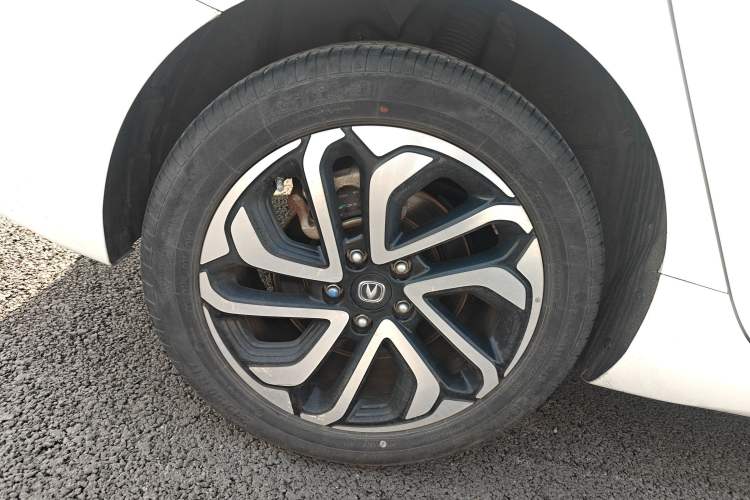 Used Changan Eado New Energy 2019 EV460 Smart Edition
