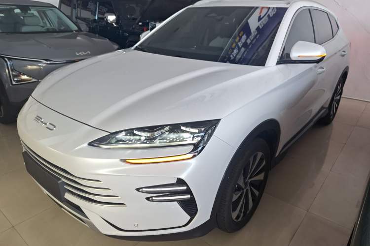 Used BYD Song PLUS New Energy 2024 HONOR Edition DM-i 110km Flagship PLUS
