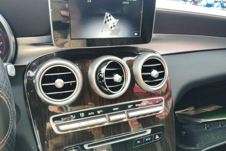 Used Mercedes-Benz GLC 2019 GLC 260 L 4MATIC Luxury Model