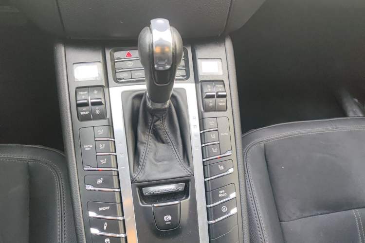 Used Porsche Macan 2014 Macan 2.0T
