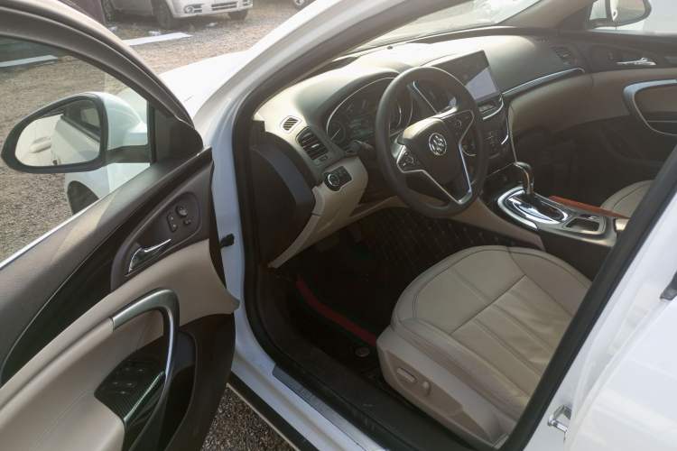 Used Buick Regal 2015 2.0L Elite Fashion Edition
