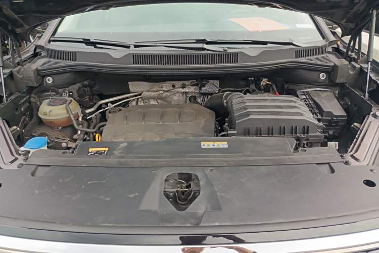 Used Volkswagen Talagon 2023 Facelift 380TSI All-Wheel Drive Luxury Jiajing Pro Version with 7 Seats
