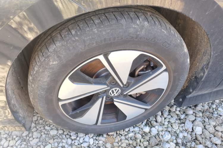 Used Volkswagen ID.7 VIZZION 2024 AIR model