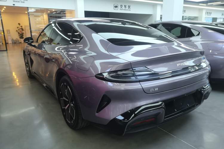 Used  SU7 2024 Rear-Drive Long-Range Intelligent Driving Version
