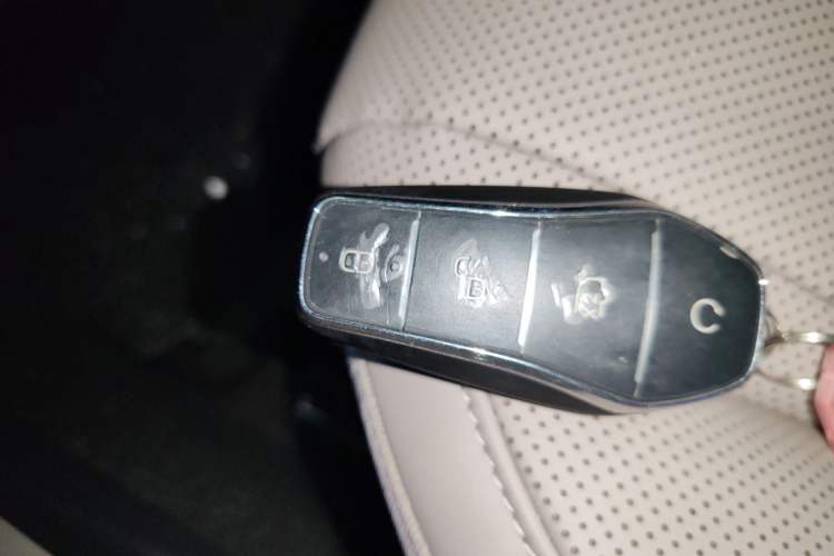 Used BYD Han 2025 DM-i 125KM Prestige Model
