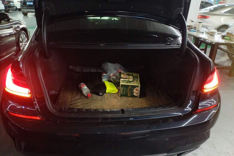 Used BMW 3 Series 2022 Restyled 325Li M Sport Night Edition Package
