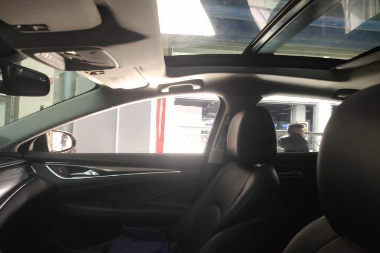 Used Buick LaCrosse 2022 652T Luxury Version
