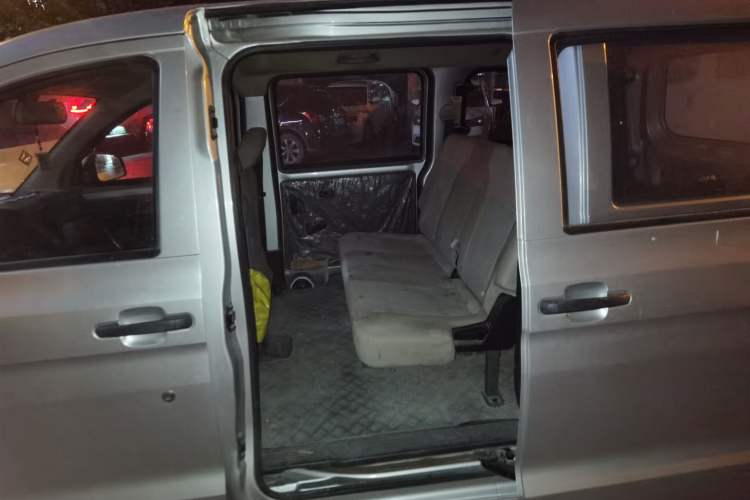 Used Wuling Hongguang V 2022 1.5L Jingqu Version Hydraulic Power Steering LAR