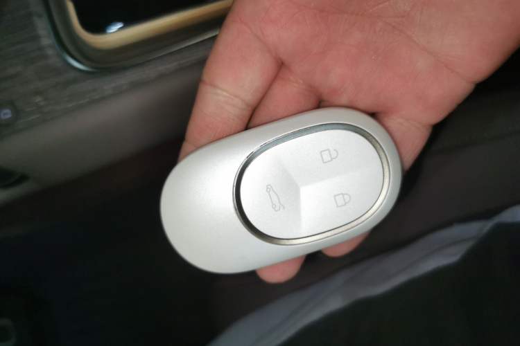 Used Nio ET7 2024 75 kWh Executive Edition
