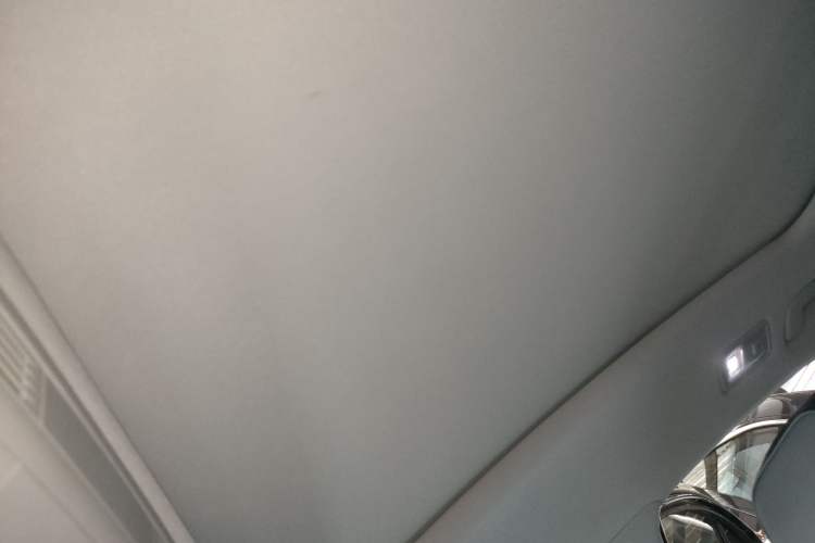 Used Volkswagen Magotan 2023 2 Million Units Limited Edition 330TSI DSG Leading Version
