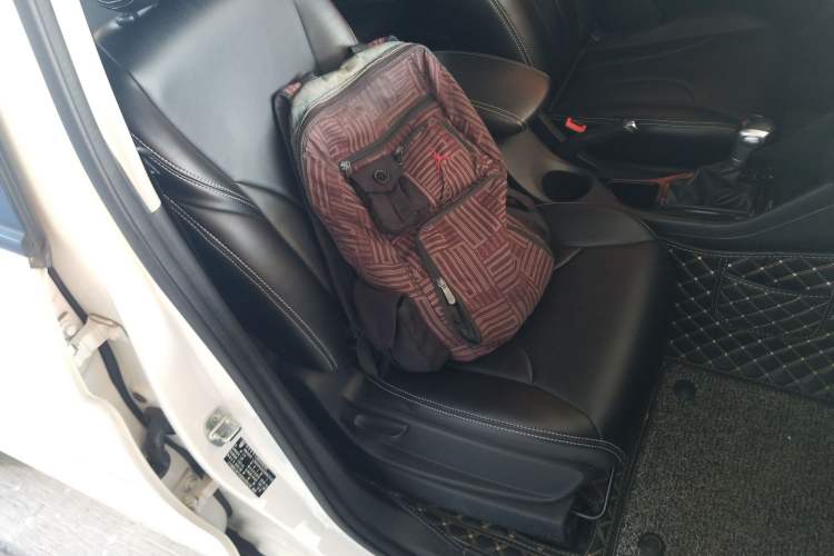 Used Baojun 730 2019 1.5T CVT Fashion Model 7 Seats China VI Emission Standard