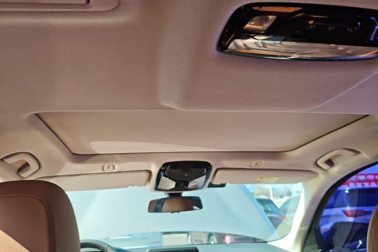 Used BMW 5 Series 2018 528Li Launch Special Edition
