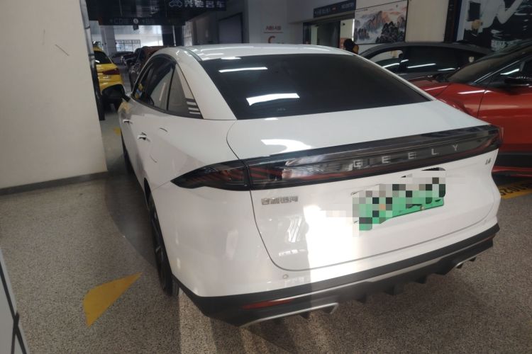 Used  L6 2024 125km PLUS Dragon Edition