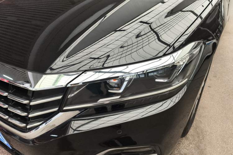 Used Volkswagen Passat 2019 330TSI Elite Edition China VI
