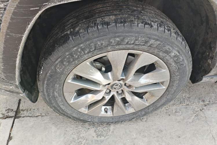 Used Toyota Wildlander 2022 2.0L CVT 4x4 Luxury PLUS Edition
