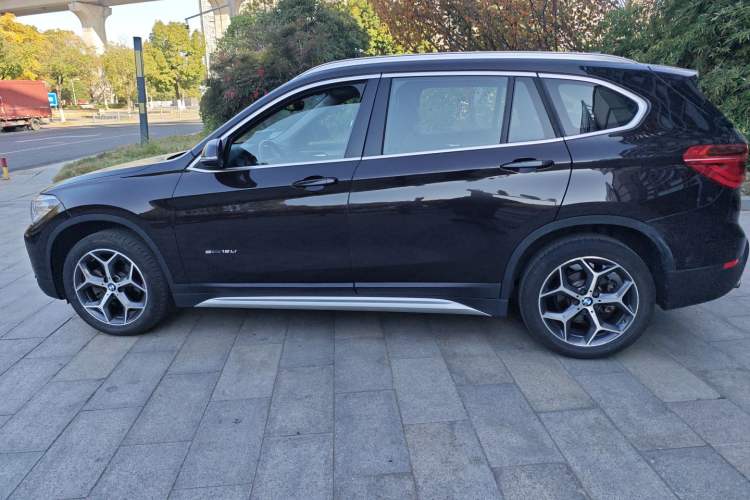 Used BMW X1 2016 sDrive18Li Luxury Model
