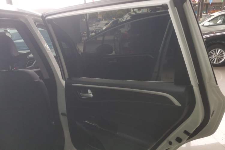 Used Honda Jade 2017 1.8L automatic Comfort version 5 seats
